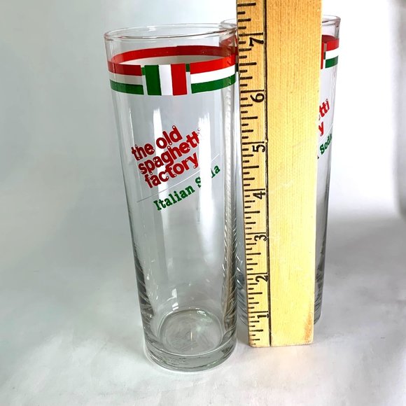 Old Spaghetti Factory Italian Soda Glasses Red Green Set of 5 - Picture 5 of 7